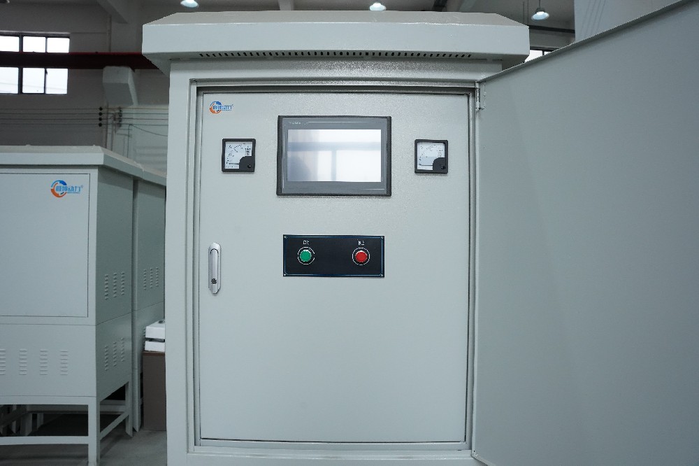 智能控制柜是一种具有智能化功能的电气控制设备